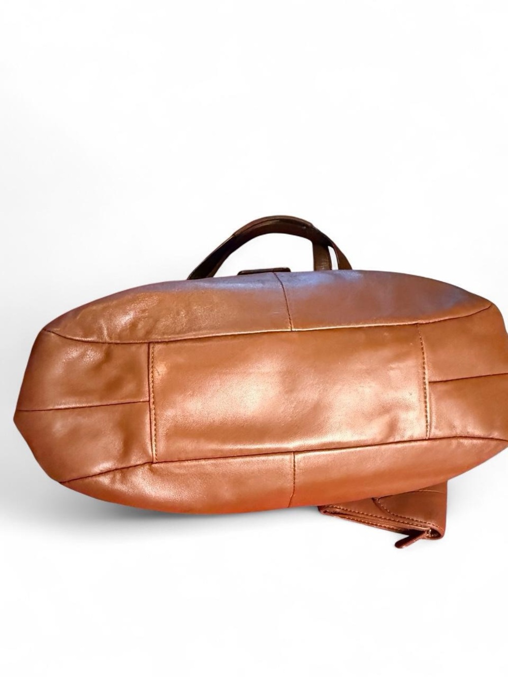 Coach Tan Leather Shoulder Bag with Matching Wallet - Picture 4 of 7